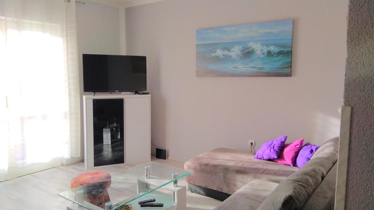 Laura Apartman Koromačno Kültér fotó