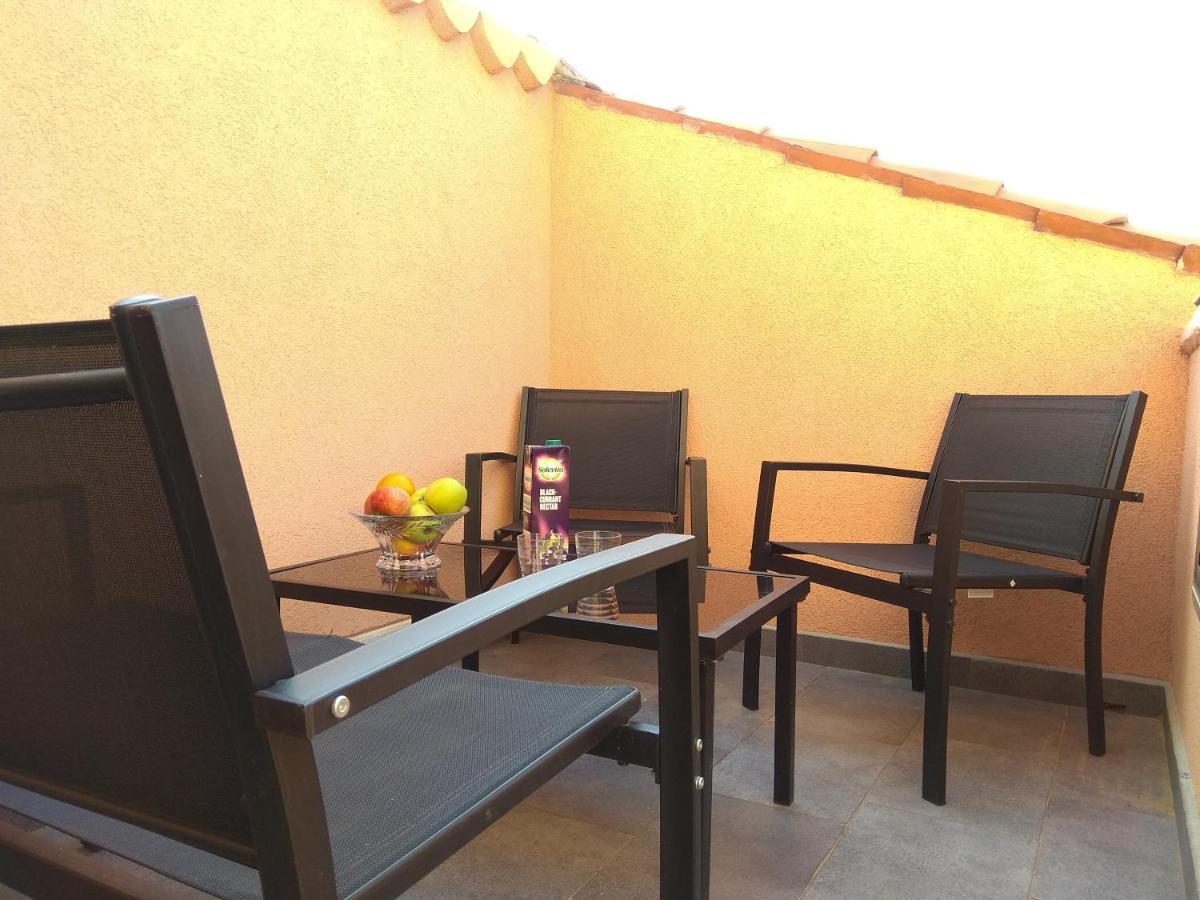Laura Apartman Koromačno Kültér fotó