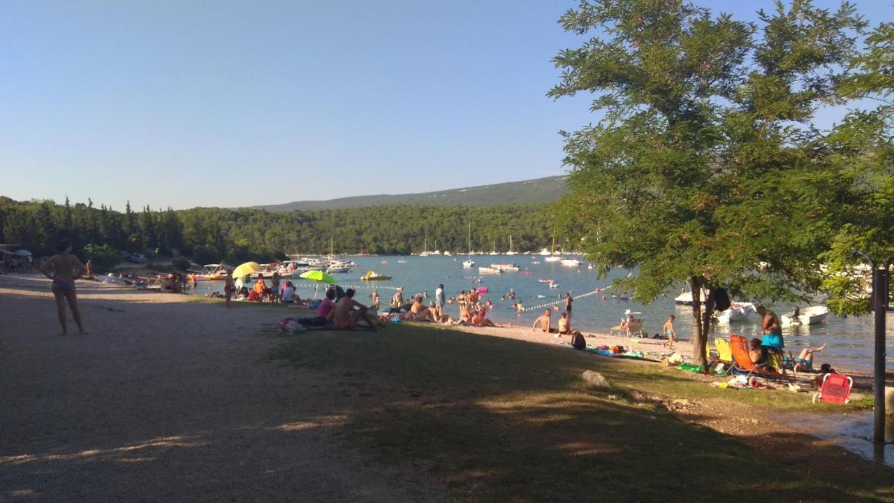 Laura Apartman Koromačno Kültér fotó